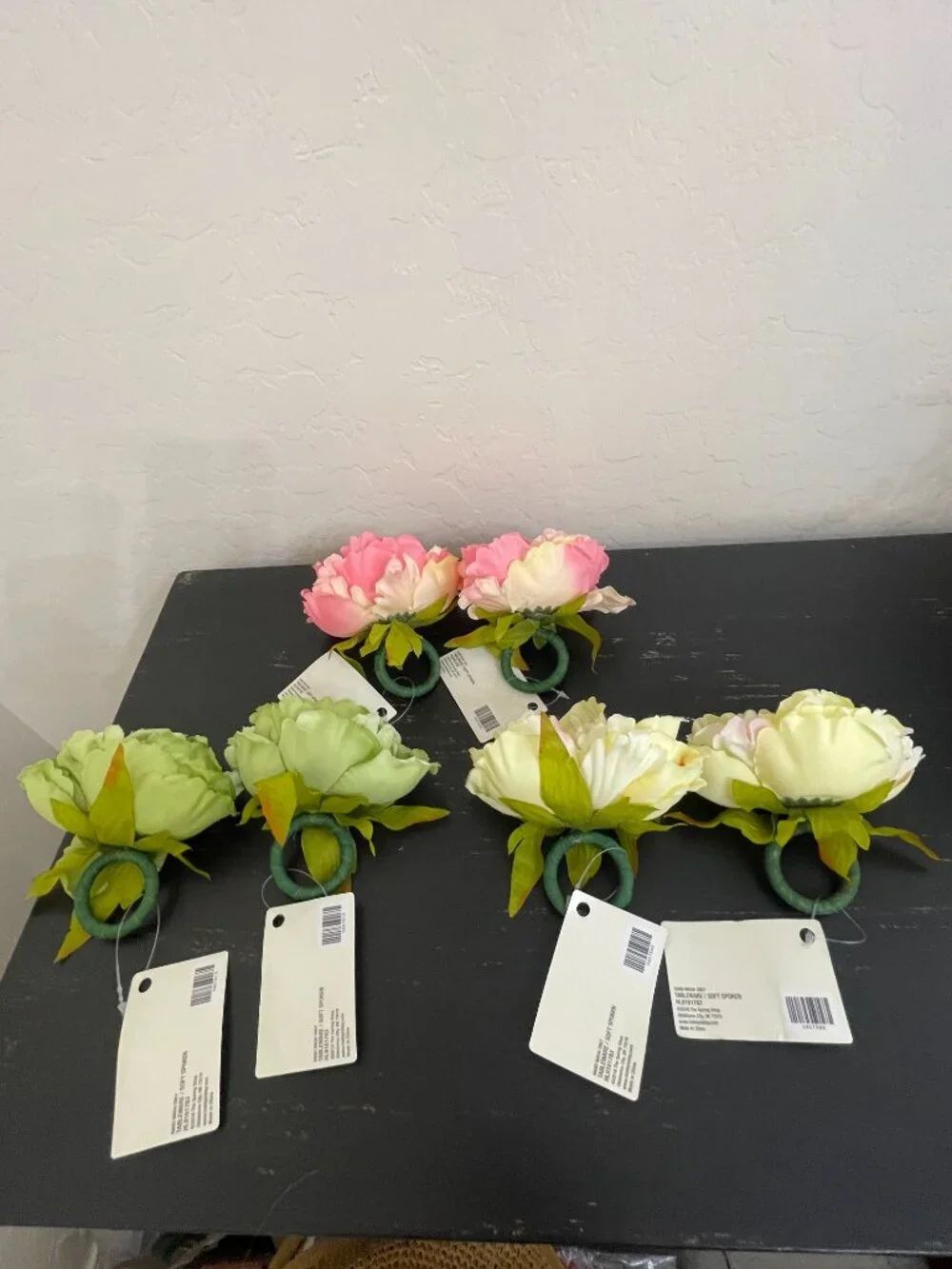 New Napkin Rings Fake Faux Flowers Set of 6